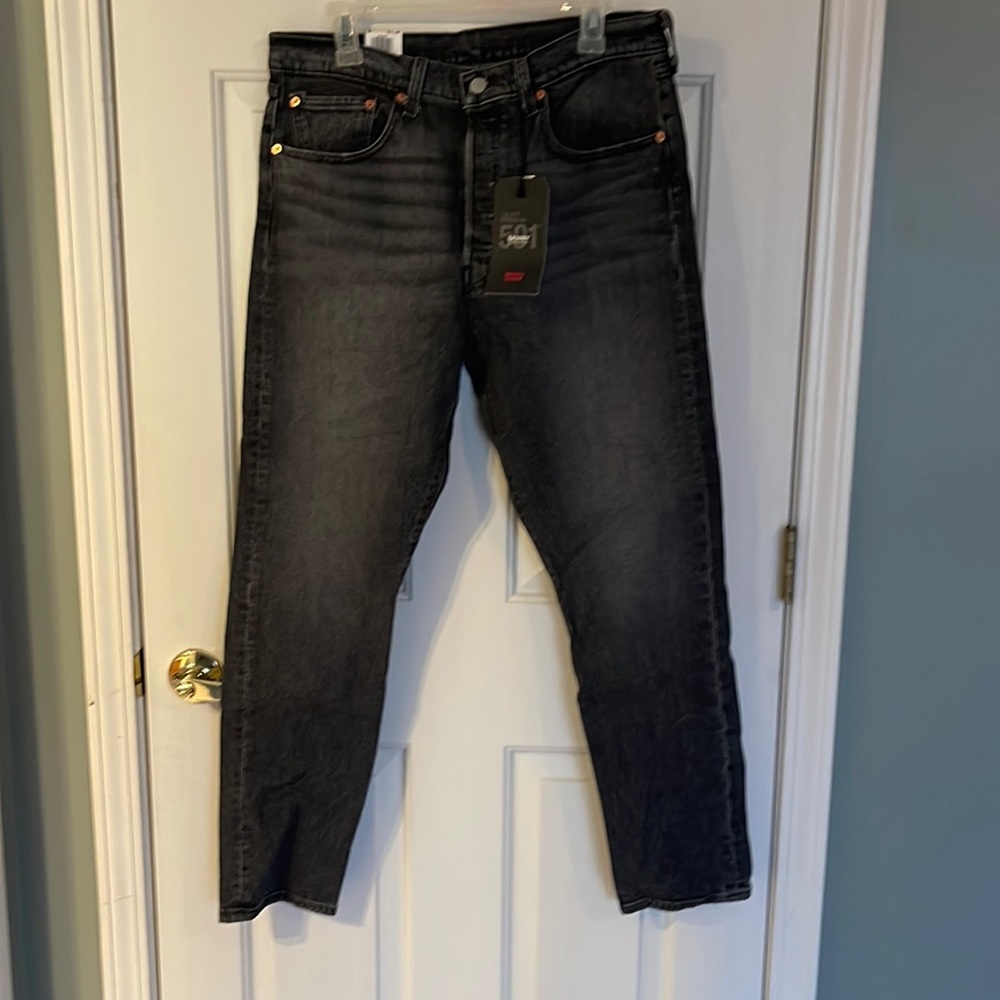 Womens Levi’s Skinny high Rise grey jeans